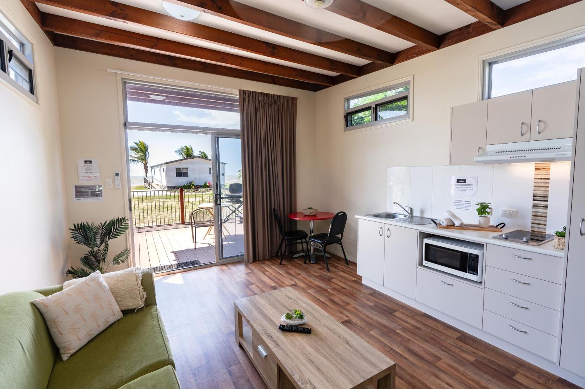 Tasman Holiday Parks - Rollingstone Exteriér fotografie
