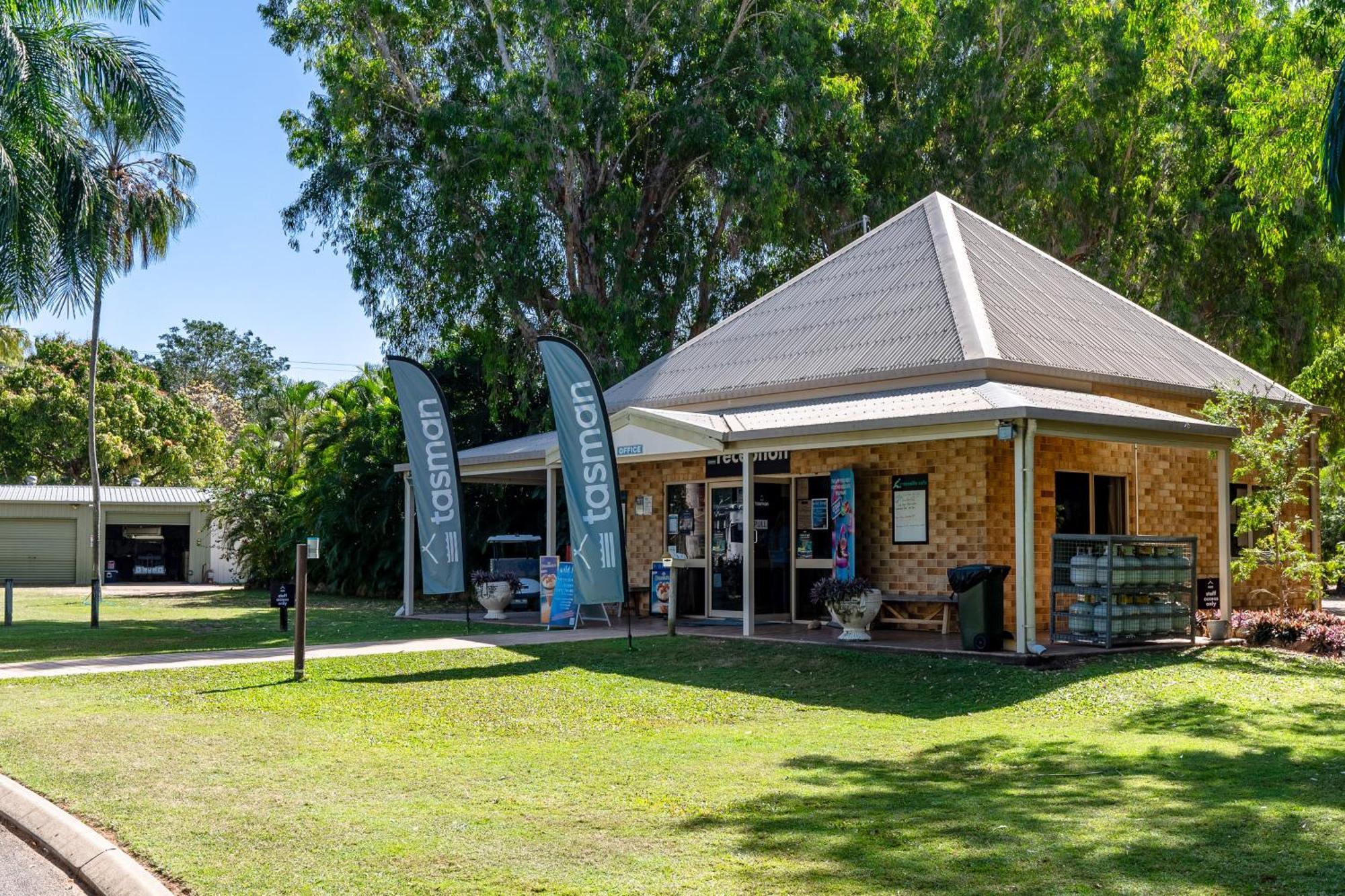 Tasman Holiday Parks - Rollingstone Exteriér fotografie